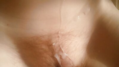 Bunda de bolha quente xvídeos sexo pornô grátis pulando e cavalgando um pau carnudo